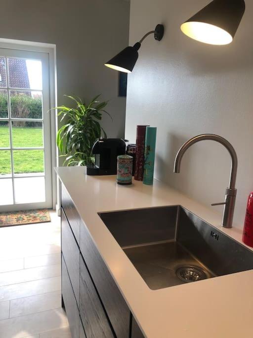 Cozy, Quiet Guest House Perfect For Business Or Pleasure Hillerød Екстериор снимка